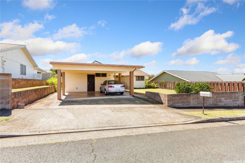Welcome to this beautifully remodeled 3-bedroom, 2.5-bath home - Beach Home for sale in Pearl City, Hawaii on Beachhouse.com