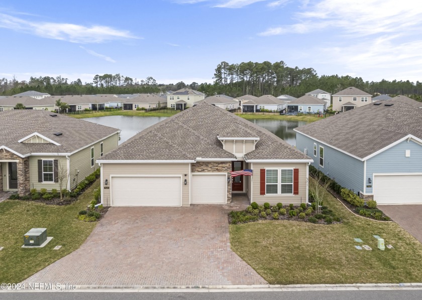 Gorgeous 4br/3ba MOVE IN READY Tivoli model built by Lennar with - Beach Home for sale in Yulee, Florida on Beachhouse.com