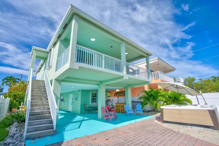 *** Price Reduced to Sell *** Amazing waterfront home with - Beach Home for sale in Key Largo, Florida on Beachhouse.com