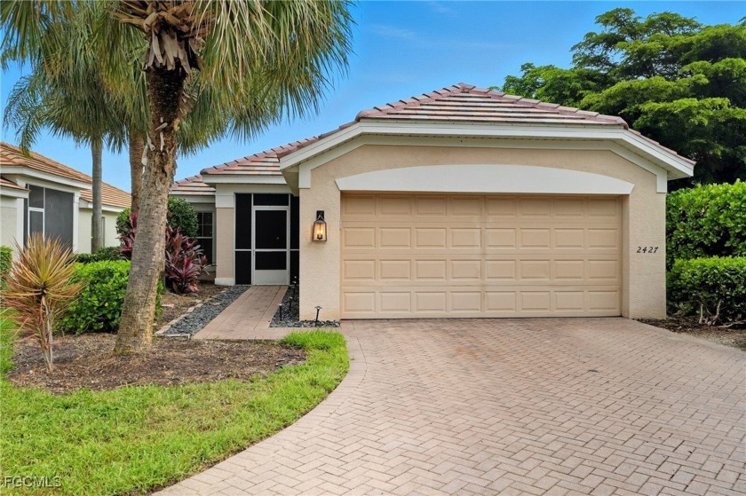 Motivated Seller! Beautifully maintained 3BR/2BA home in the - Beach Home for sale in Cape Coral, Florida on Beachhouse.com