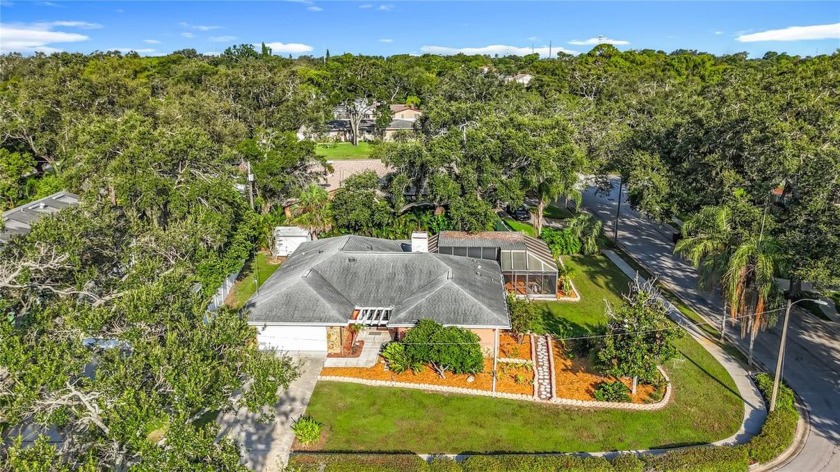 Under contract-accepting backup offers. One or more photo(s) has - Beach Home for sale in Clearwater, Florida on Beachhouse.com