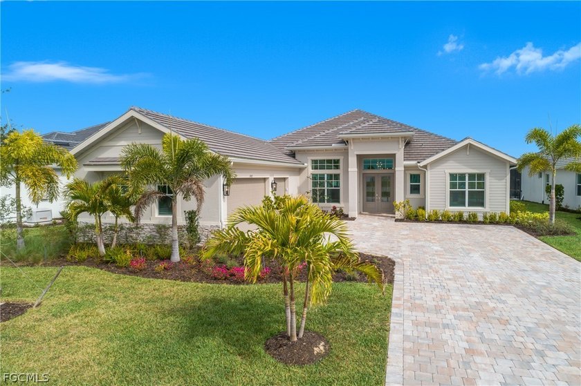 Welcome to This Paradise Retreat nestled in the heart of - Beach Home for sale in Fort Myers, Florida on Beachhouse.com