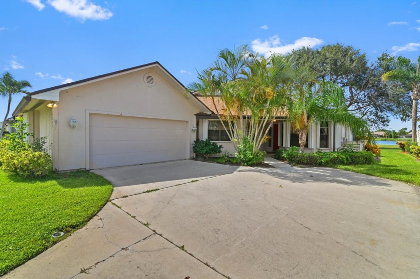 Nestled in the heart of the highly sought-after Hobe Sound, this - Beach Home for sale in Hobe Sound, Florida on Beachhouse.com