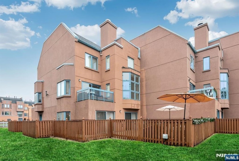 Welcome to the highly sought after Independence Harbor community - Beach Home for sale in Edgewater, New Jersey on Beachhouse.com