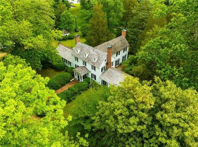 This Historical Waterfront Estate *SEAFORD* is an Exquisite - Beach Home for sale in Mathews, Virginia on Beachhouse.com