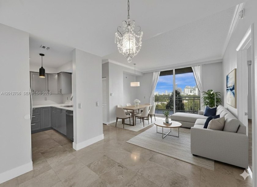 Stunning views of the city skyline and Miami Port: Welcome to - Beach Condo for sale in Miami, Florida on Beachhouse.com