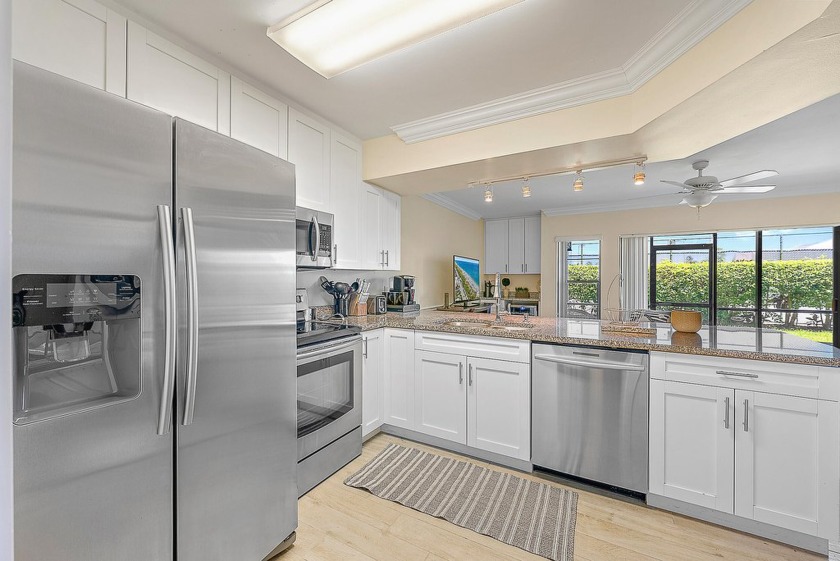 TURNKEY AND FULLY FURNISHED!  Prefect investment opportunity - - Beach Condo for sale in Jupiter, Florida on Beachhouse.com
