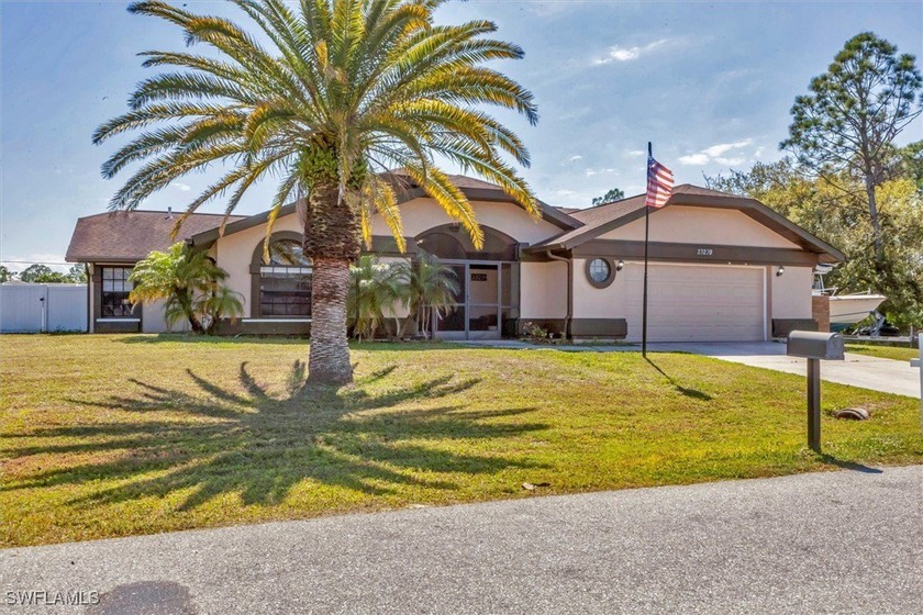 Welcome to your dream home! This expansive 4-bedroom, 2-bathroom - Beach Home for sale in Punta Gorda, Florida on Beachhouse.com