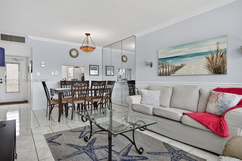 Charming and beautifully maintained 1 bedroom, 1 bathroom condo - Beach Condo for sale in Lauderhill, Florida on Beachhouse.com