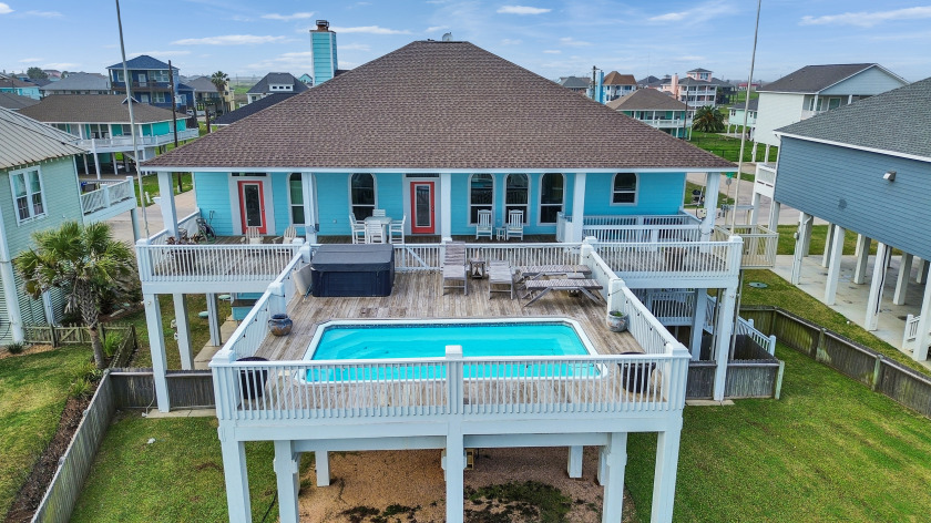 Luxury Beach House - Beach Home for sale in Crystal Beach, Texas on Beachhouse.com