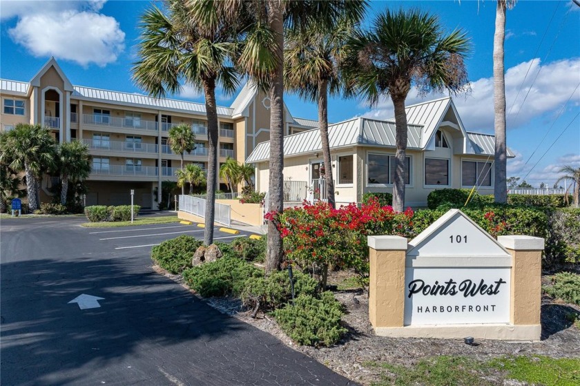 END UNIT W/SPECTACULAR VIEWS OF CHARLOTTE HARBOR AT POINTS WEST - Beach Condo for sale in Punta Gorda, Florida on Beachhouse.com