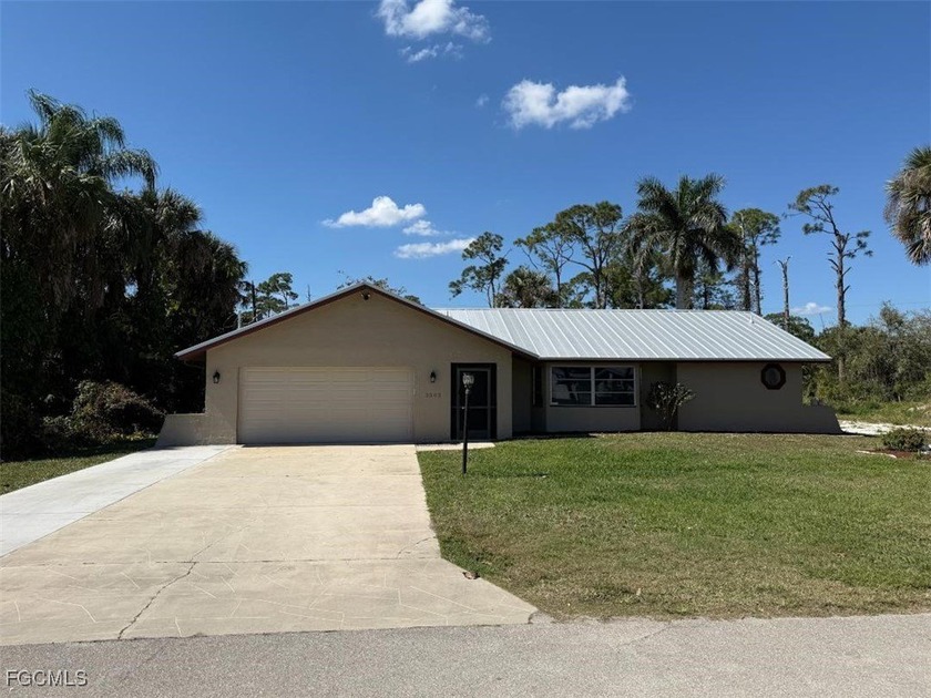 Welcome to 2303 Westwood Road, a charming 3-bedroom, 2-bathroom - Beach Home for sale in North Fort Myers, Florida on Beachhouse.com