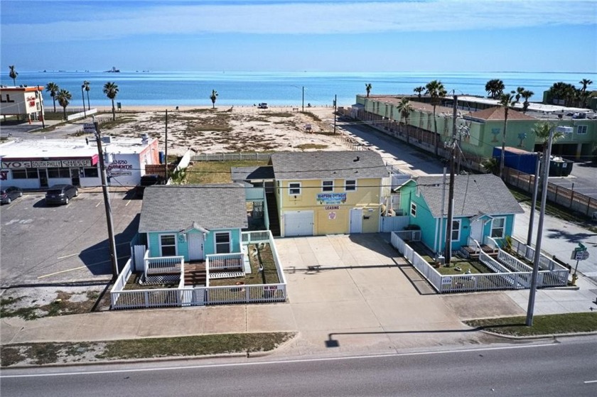 THESE PROPERTIES ARE AMAZING & A GREAT INVESTMENT! THREE HOMES - Beach Home for sale in Corpus Christi, Texas on Beachhouse.com