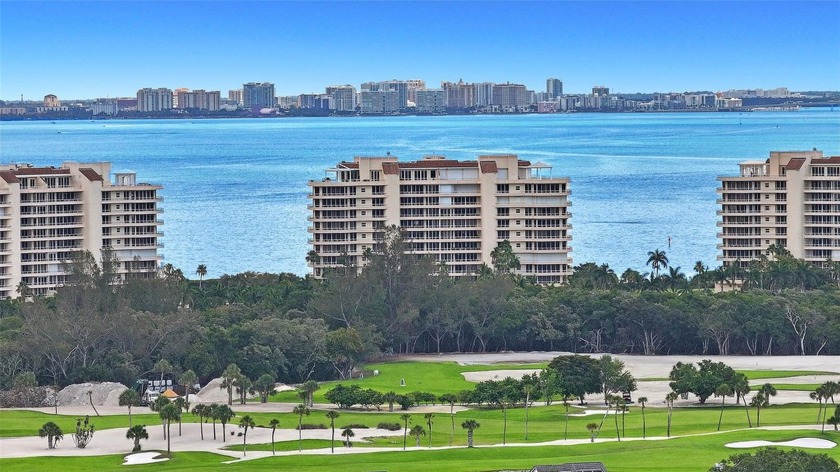 Welcome to a world of luxury and refinement in this 3BR/3.5 BA - Beach Condo for sale in Longboat Key, Florida on Beachhouse.com