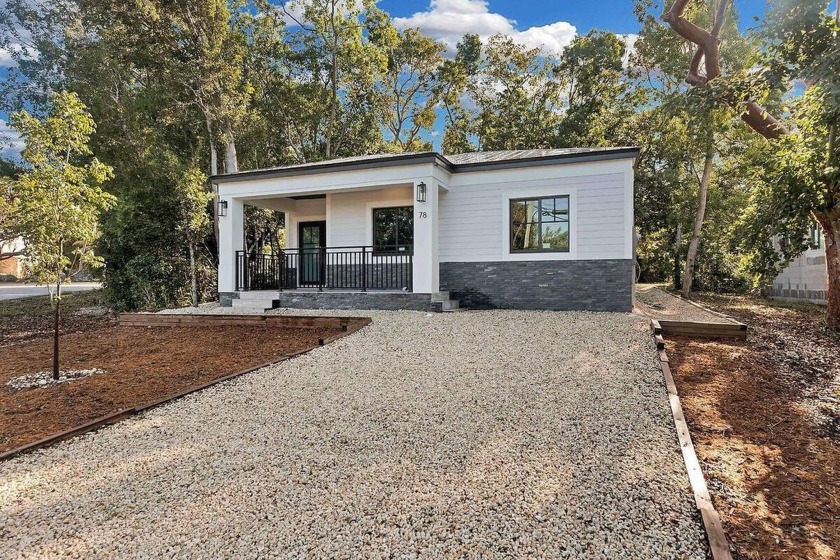 LUXURIOUS NEW HOME IN THE HEART OF KEY LARGOStep into modern - Beach Home for sale in Key Largo, Florida on Beachhouse.com