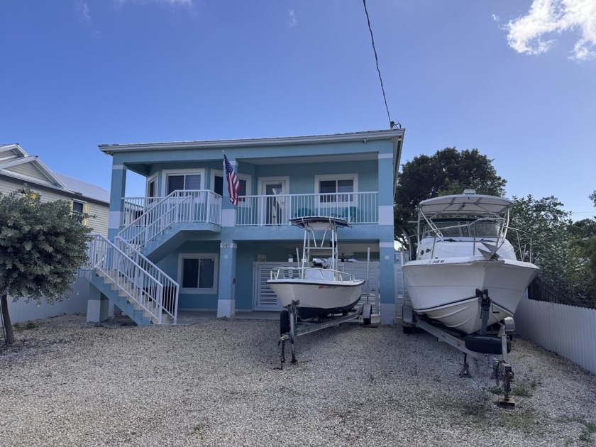 Nestled in the tropical paradise of Key Largo, just an hour from - Beach Home for sale in Key Largo, Florida on Beachhouse.com