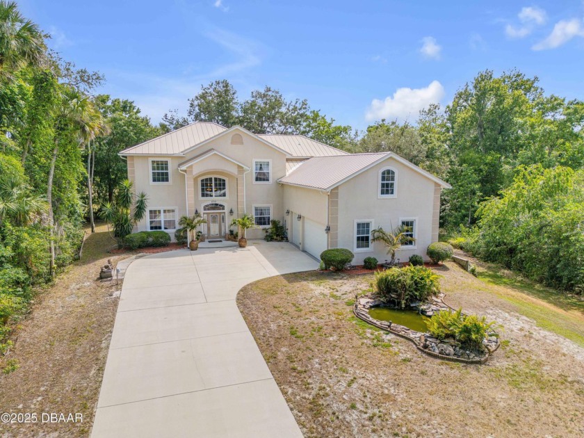 Discover your enchanting country homeaEUR*nestled on 1.64 - Beach Home for sale in Cocoa, Florida on Beachhouse.com