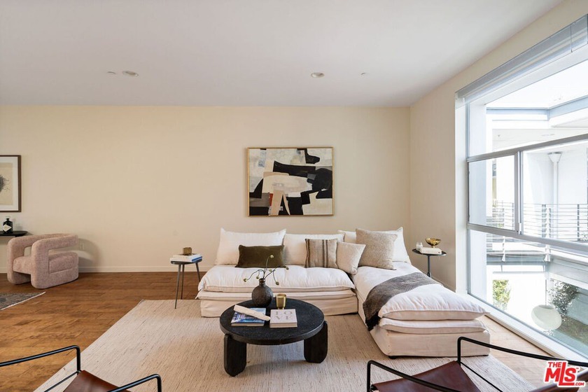 Modern coastal living takes center stage in this expansive - Beach Condo for sale in Marina Del Rey, California on Beachhouse.com