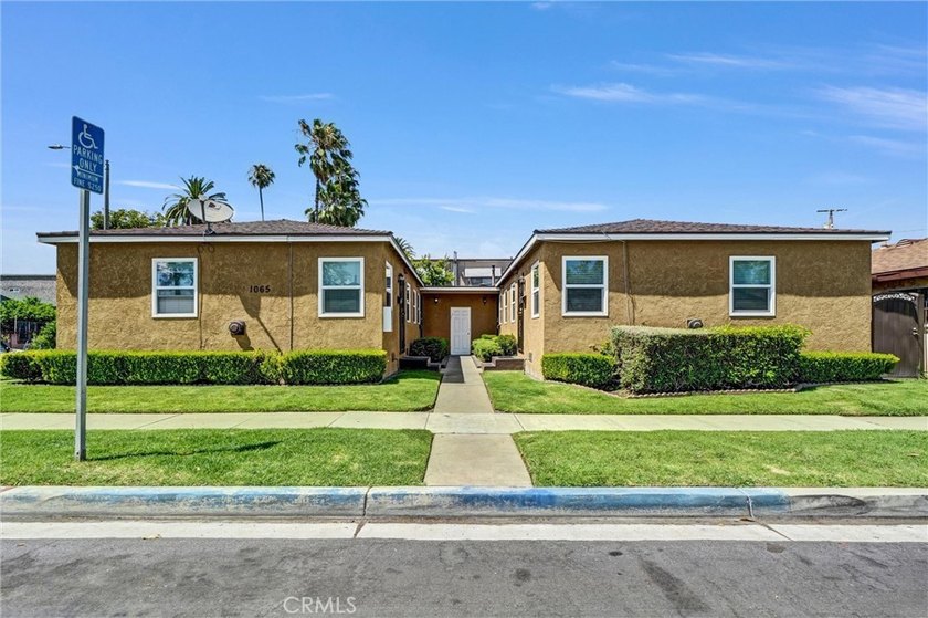 1065 E. 19th Street, Long Beach - Pride of Ownership 4-Unit - Beach Townhome/Townhouse for sale in Long Beach, California on Beachhouse.com