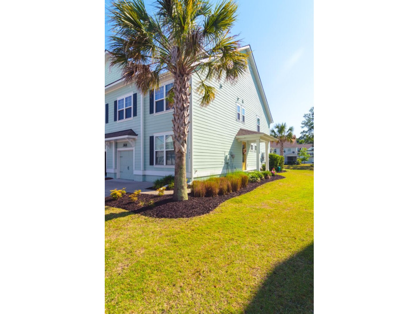 This well-maintained home is in the highly sought after - Beach Home for sale in Mount Pleasant, South Carolina on Beachhouse.com