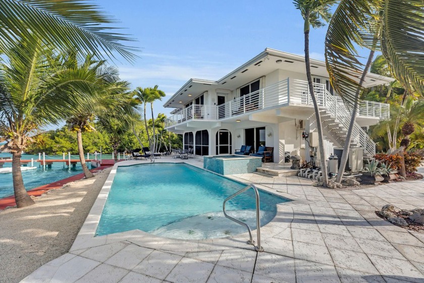 Welcome to 830 50th Court, a stunning Gulf-front property in - Beach Home for sale in Marathon, Florida on Beachhouse.com