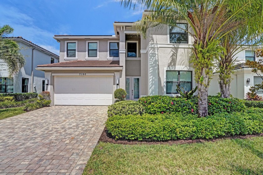 This MUST SEE 6 bed, 4 bath former BUILDER MODEL HOME is loaded - Beach Home for sale in Lake Worth, Florida on Beachhouse.com