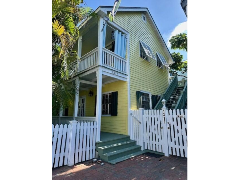 This charming duplex has much to offer. A great location, two - Beach Home for sale in Key West, Florida on Beachhouse.com