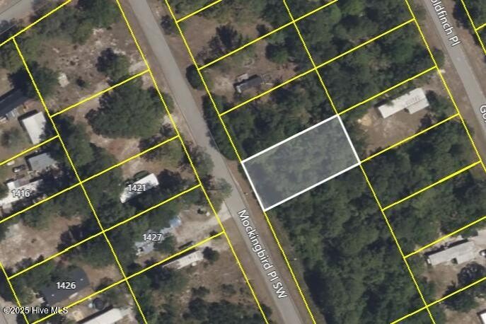This is your chance to own land in Shallotte, NC! This property - Beach Lot for sale in Shallotte, North Carolina on Beachhouse.com