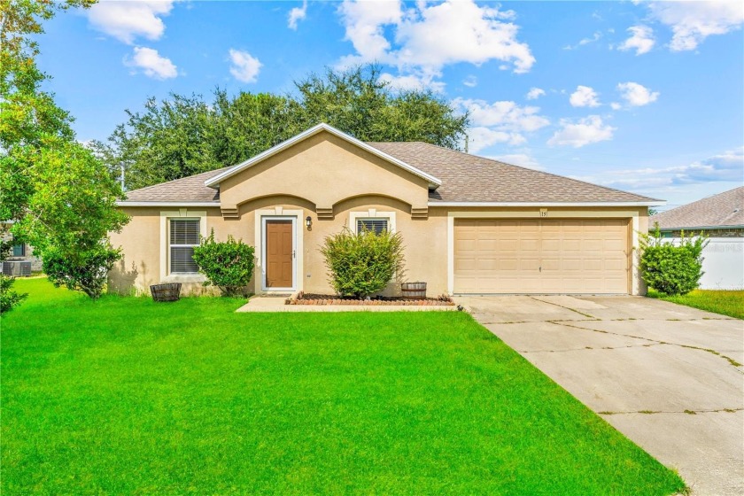 Welcome to this well-maintained, move-in ready home located in a - Beach Home for sale in Palm Coast, Florida on Beachhouse.com