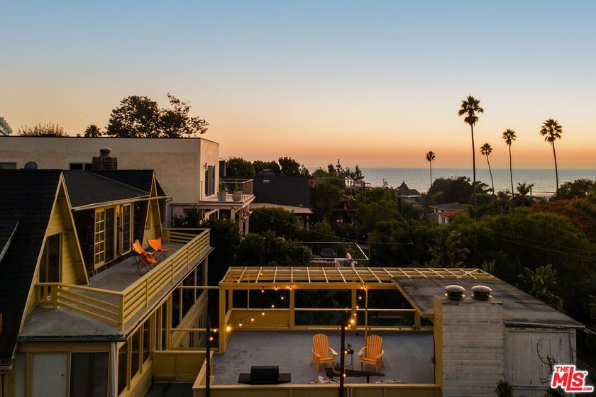 Nestled in the highly sought after Santa Monica Canyon, 237 - Beach Home for sale in Santa Monica, California on Beachhouse.com