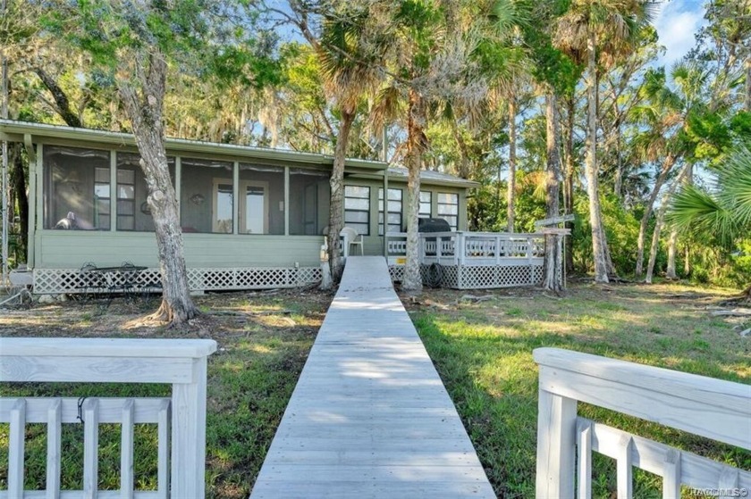 Have you ever dreamed of owning your own Island retreat? Here's - Beach Home for sale in Homosassa, Florida on Beachhouse.com