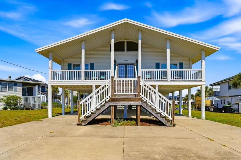 2259 Oyster Cove Circle is a furnished 4-bedroom, 3 - Beach Home for sale in Garden City Beach, South Carolina on Beachhouse.com