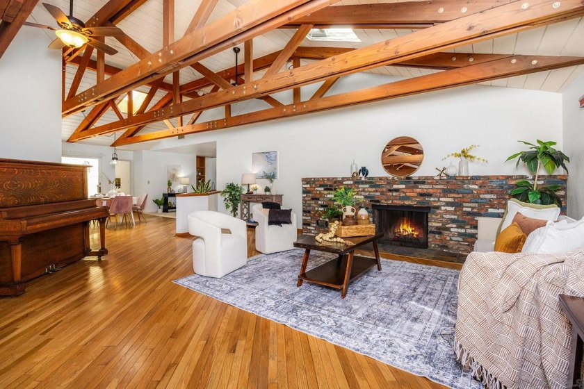 Nestled on nearly an acre of beautifully manicured grounds, this - Beach Home for sale in Encinitas, California on Beachhouse.com