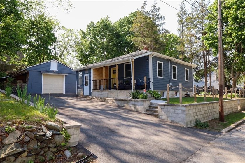 OFFER DEADLINE, MONDAY, JUNE 1 AT 3PM. This home checks all the - Beach Home for sale in Warren, Rhode Island on Beachhouse.com