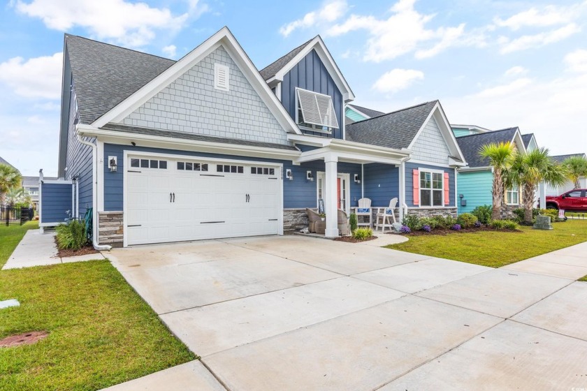 Live the Luxe Coastal Lifestyle - Custom Home with Dual - Beach Home for sale in North Myrtle Beach, South Carolina on Beachhouse.com