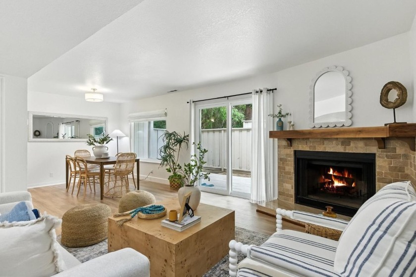ALL OFFERS DUE DECEMBER 19th 4PM. Seller to provide four months - Beach Condo for sale in Santa Cruz, California on Beachhouse.com