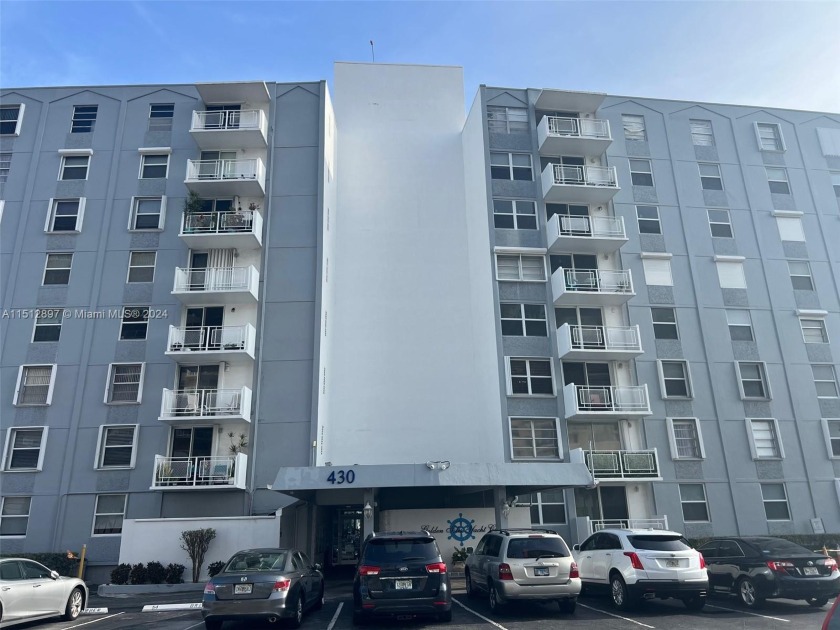 BEAUTIFUL AND IMMACULATE 2/2, ALL REMODELED!  HIGH FLOOR! BRAND - Beach Condo for sale in Hallandale Beach, Florida on Beachhouse.com