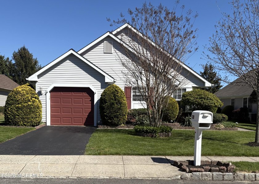 Welcome to this beautifully maintained Cambridge I model located - Beach Home for sale in Toms River, New Jersey on Beachhouse.com