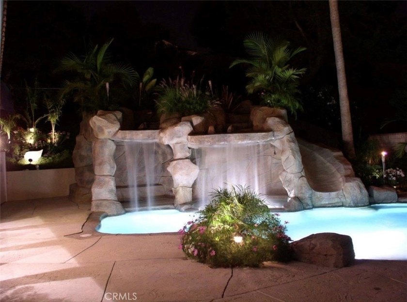 Opportunity knocks in the highly desirable seaside community of - Beach Home for sale in San Pedro, California on Beachhouse.com
