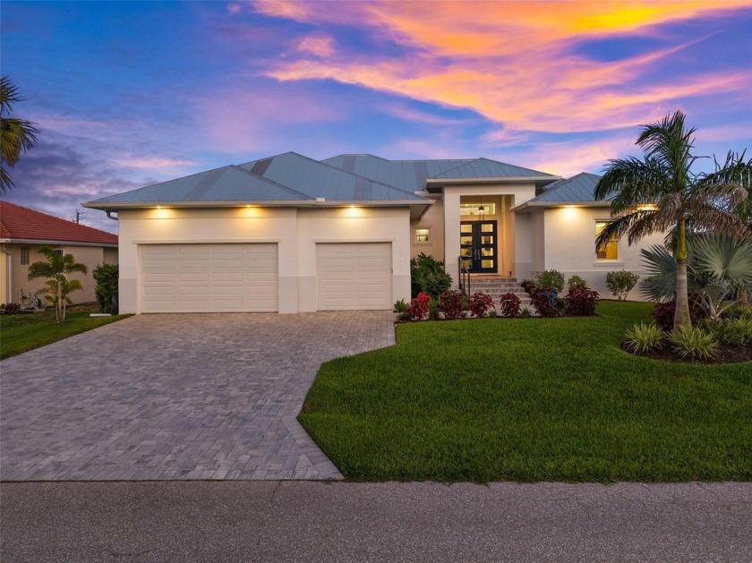 CUSTOM WATERFRONT home built by a local builder for himself - Beach Home for sale in Punta Gorda, Florida on Beachhouse.com