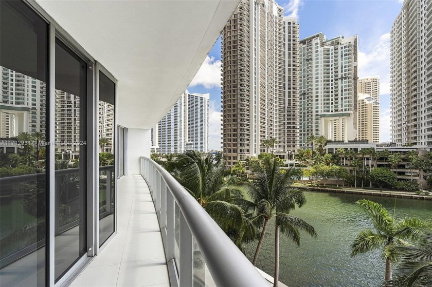 Live at Brickell's most sought after address,the Icon. A rare - Beach Condo for sale in Miami, Florida on Beachhouse.com