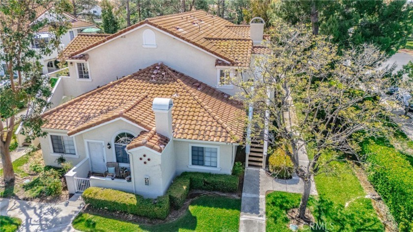 Welcome home to this beautifully upgraded 1-bedroom, 1-bathroom - Beach Condo for sale in Rancho Santa Margarita, California on Beachhouse.com