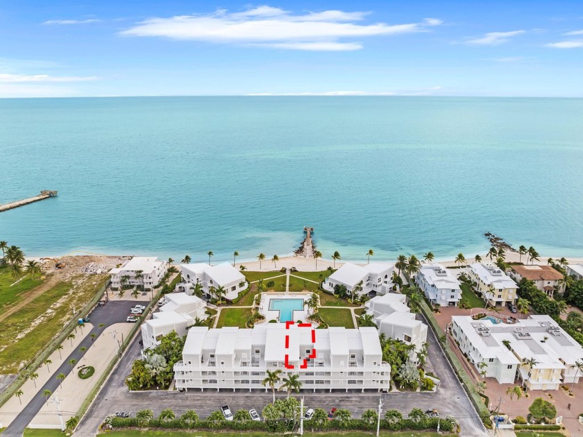 Stunning Oceanfront condo with breathtaking views of the white - Beach Condo for sale in Key Colony Beach, Florida on Beachhouse.com