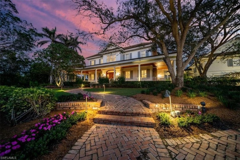 A timeless appeal of Port Royal Southern Classic with coastal - Beach Home for sale in Naples, Florida on Beachhouse.com