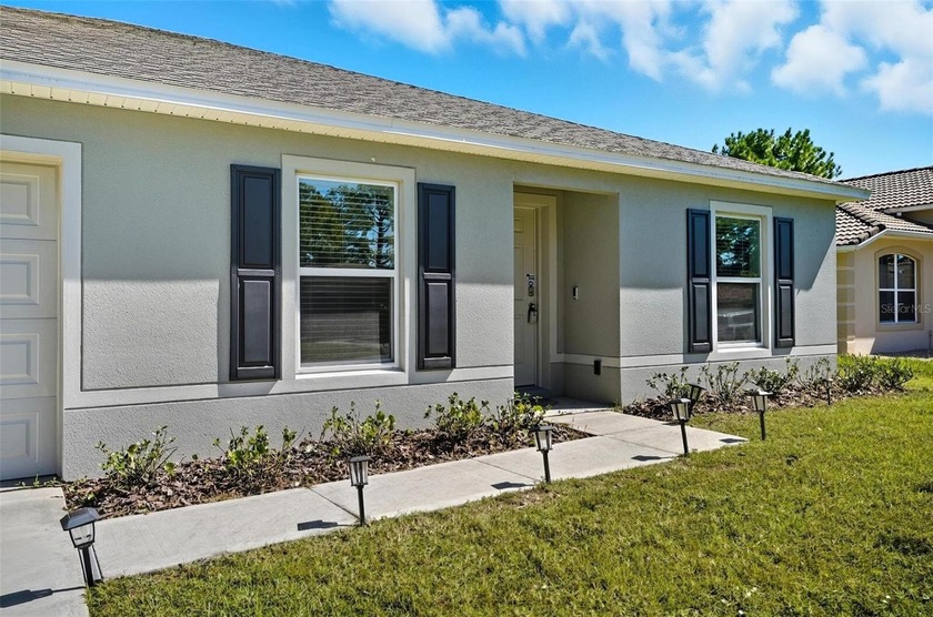 Better than brand new!!! The beach is certainly within reach - Beach Home for sale in Palm Coast, Florida on Beachhouse.com