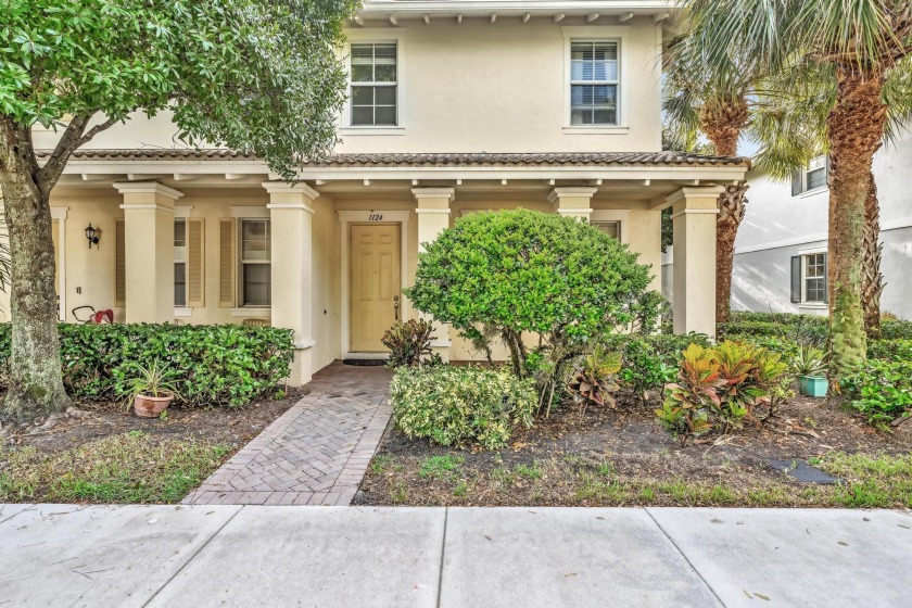 This stunning townhouse is located in a highly sought-after - Beach Townhome/Townhouse for sale in Boca Raton, Florida on Beachhouse.com