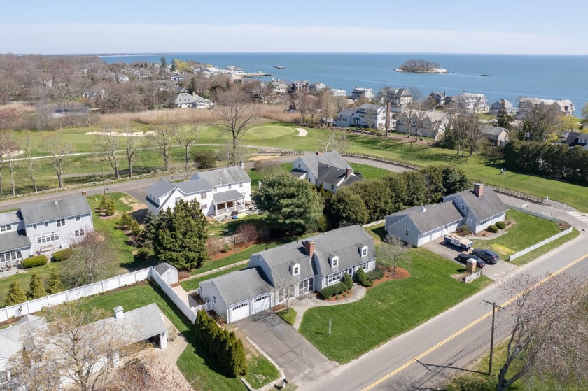 ARE YOU SEEKING A 4 BEDROOM, 3+ FULL BATH HOME, IN AN IDEAL - Beach Home for sale in Madison, Connecticut on Beachhouse.com