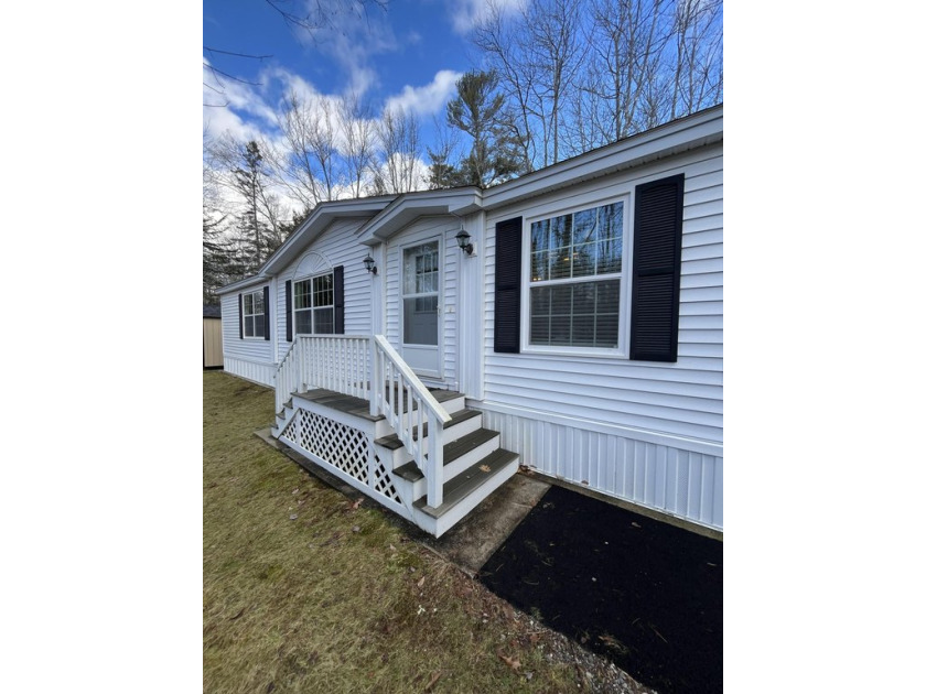 Low-maintenance living with high-quality comfort in Camden! Here - Beach Home for sale in Camden, Maine on Beachhouse.com