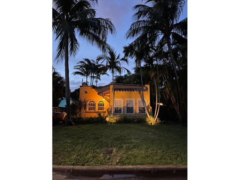 BEAUTIFULLY RENOVATED MEDITERRANEAN REVIVAL  HOME. IMPACT D&W - Beach Home for sale in West Palm Beach, Florida on Beachhouse.com