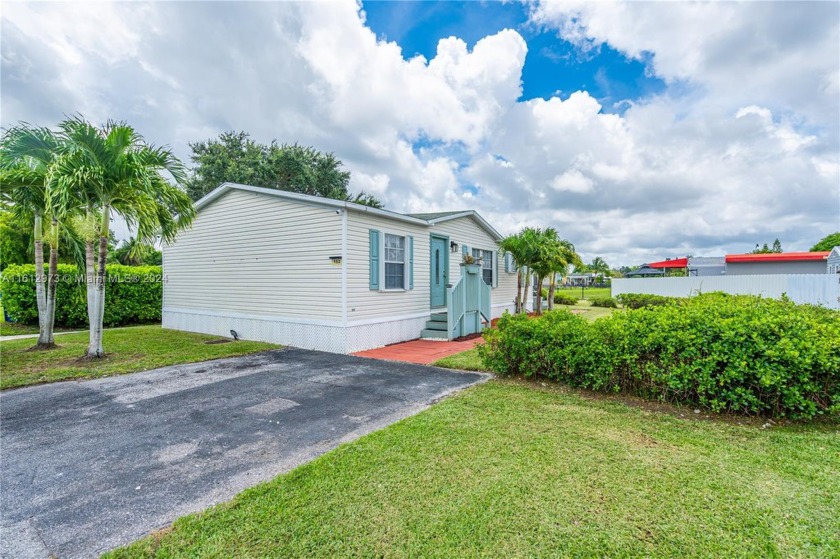 Lake front beauty in the sought out gated community of Gateway - Beach Home for sale in Homestead, Florida on Beachhouse.com